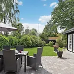 Amazing In With Wifi Holiday home
